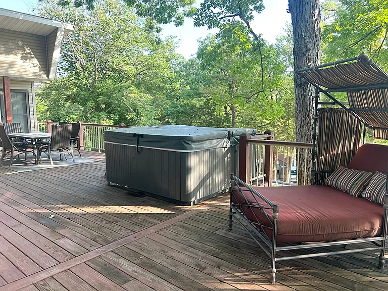 128 Hawk Cir — Photo 45