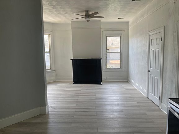 2nd image of 210 W 27th St APT B