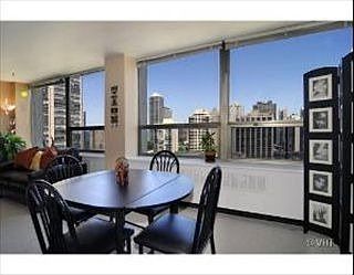 5th image of 1455 N Sandburg Ter APT 1804