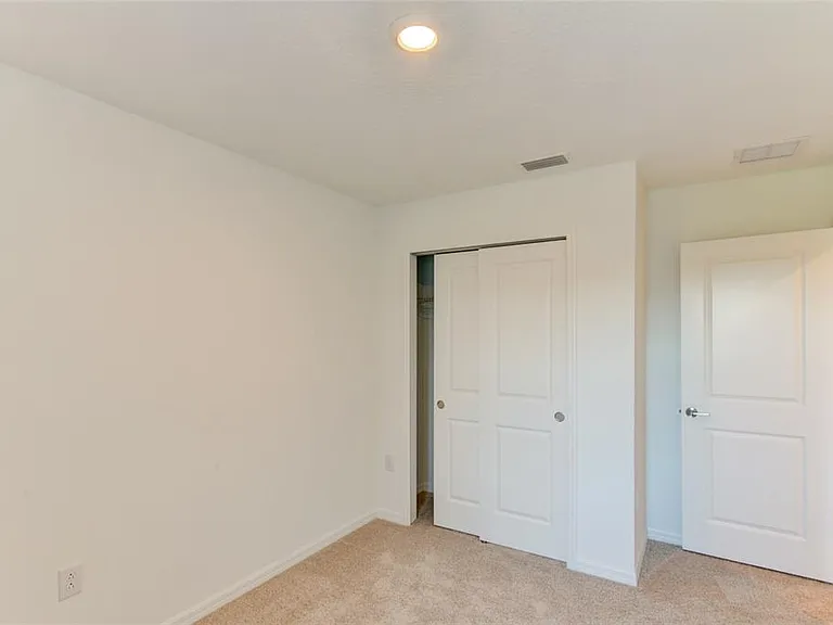5744 Haven Ter — Photo 23