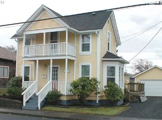 727 12th Ave, Seaside, OR 97138