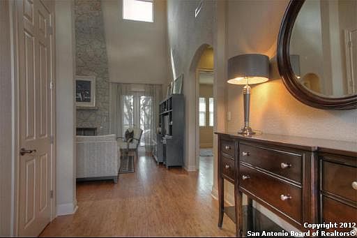 2nd image of 25011 Estancia Cir