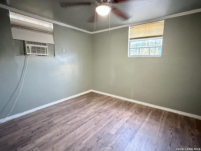 213 Earl St #B — Photo 18