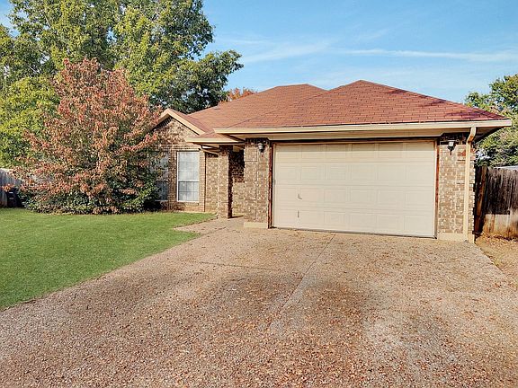 2nd image of 9001 Willoughby Ct