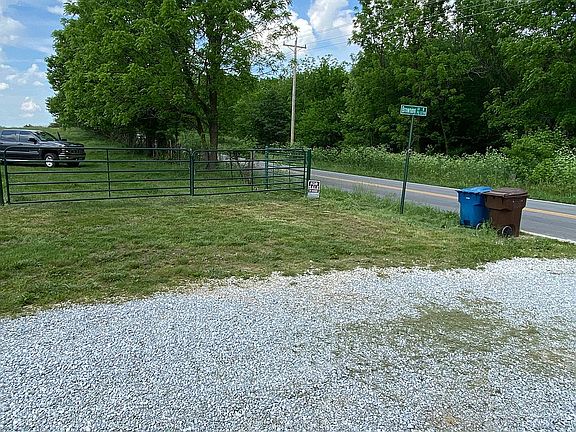 3rd image of 5062 S Farm Road 29