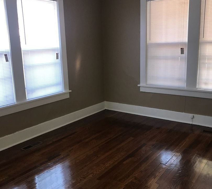2nd image of 507 N McNeil St