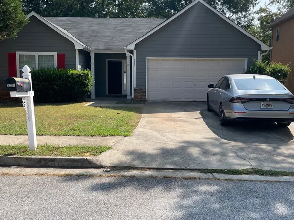 441 Eagles Crossing Cir, Riverdale, GA 30274