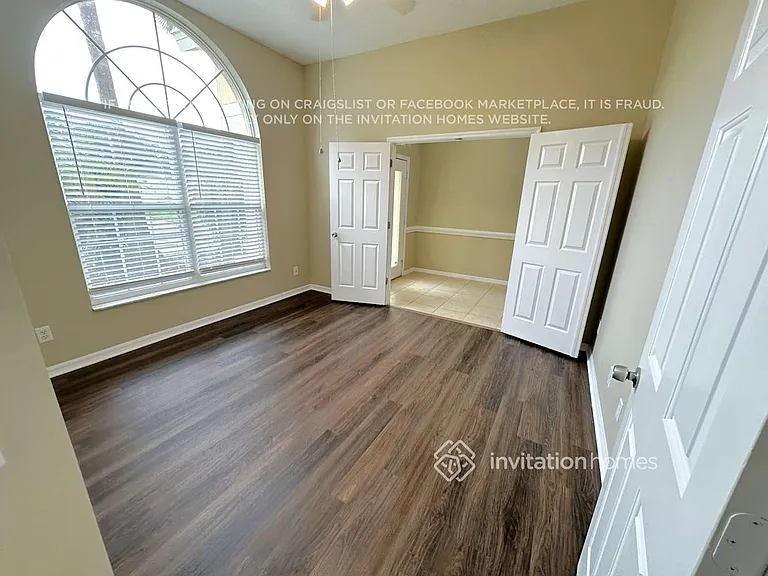 704 Tuscanny St — Photo 9