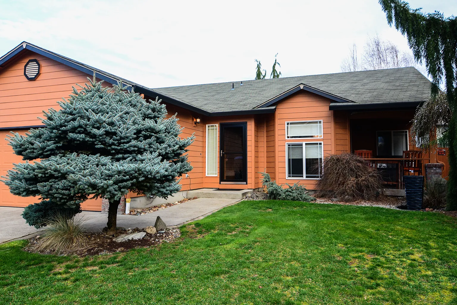 3201 NE 170th Pl photo 1
