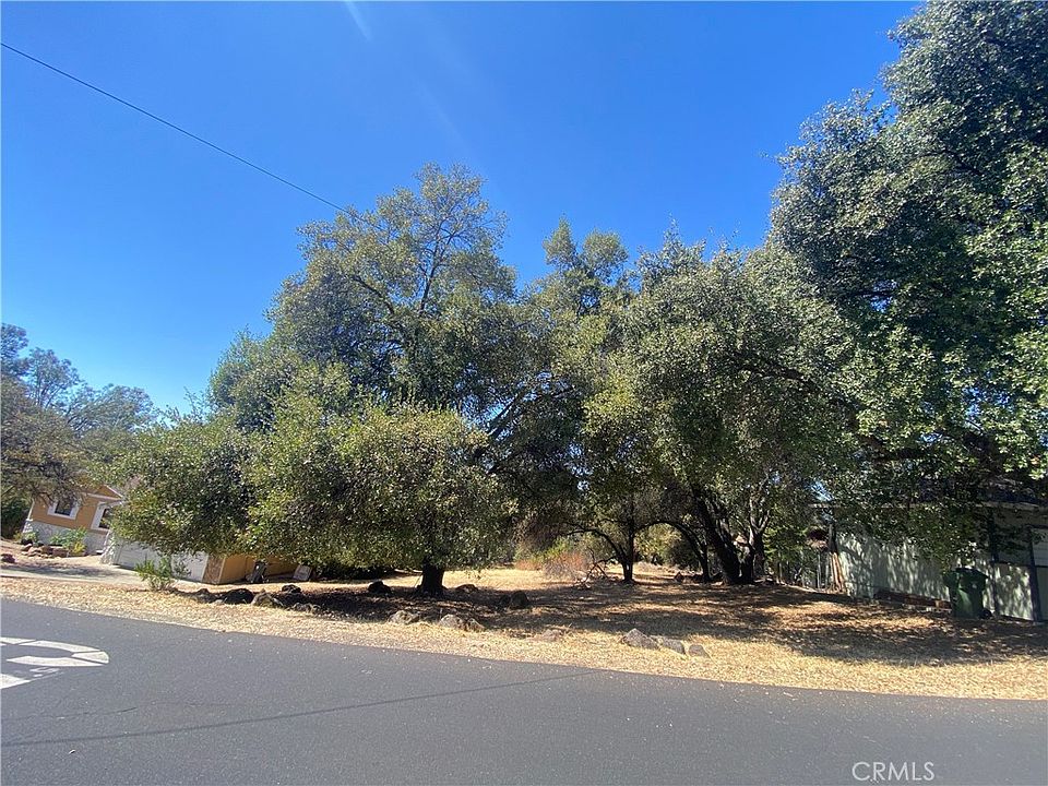 2nd image of 18625 Oak Grove Rd Lot 9