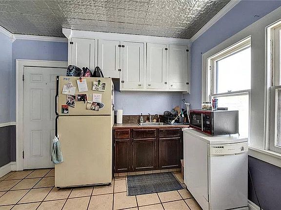 5th image of 2020 Elbur Ave #2