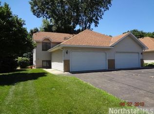 3259 Greenbrier St, Vadnais Heights, MN 55127