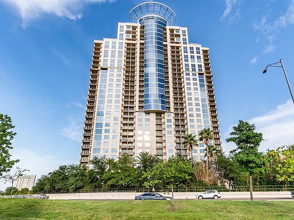 3rd image of 3333 Allen Pkwy Unit 706
