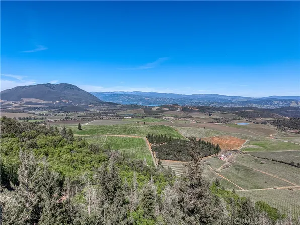 9237 Diamond Dust Trl, Kelseyville, CA 95451