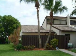 1811 Abbey Rd, West Palm Beach, FL 33415