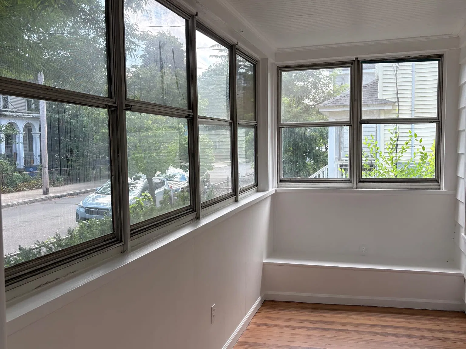 3 bed, 1103 sqft, $2,000 — Photo 4