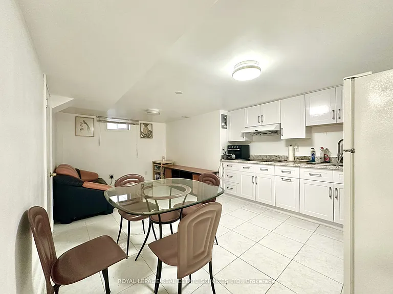1365 Willowvale Gdns #BASEMENT — Photo 15
