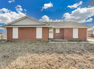 1621 E Berkeley Ave, Wichita, KS 67216