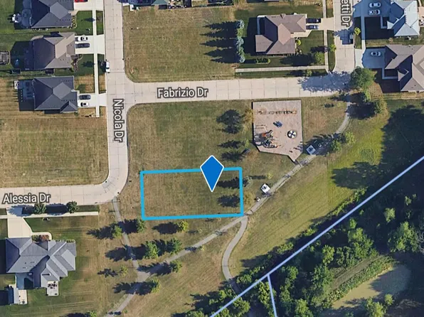 33206 Nicola Dr, Fraser, MI 48026
