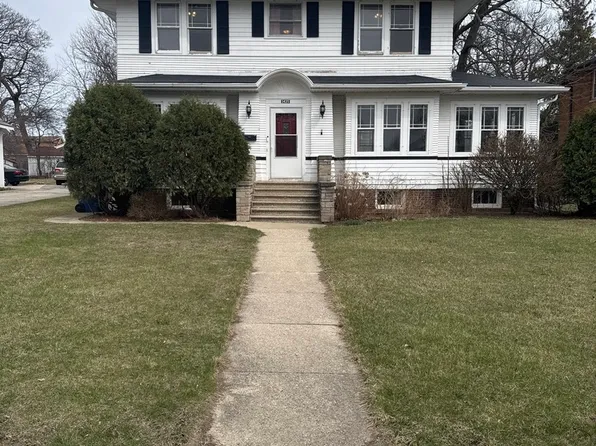 1425 Lincoln St, North Chicago, IL 60064