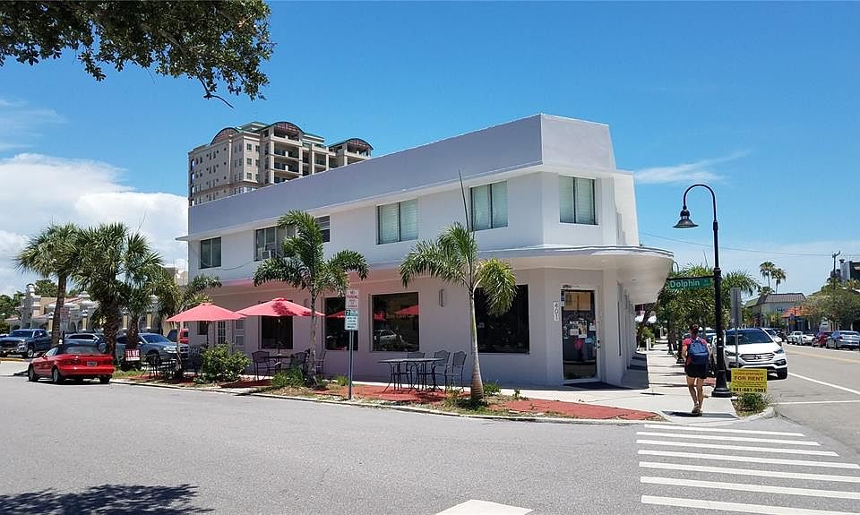 1st image of 1508 Dolphin St #9
