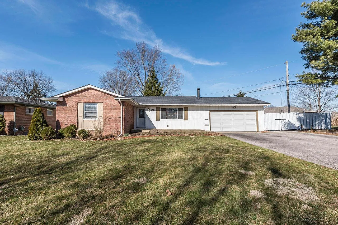 4823 Valley Forge Dr photo 1