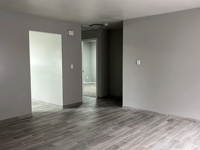 1724 Joppa Ave #2 — Photo 2