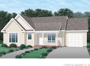 2167 Evergreen Dr, Newton, NC 28658