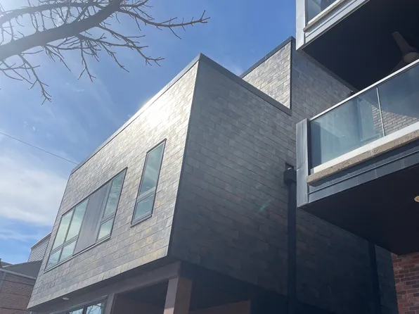 219 N Linn St, Iowa City, IA 52245