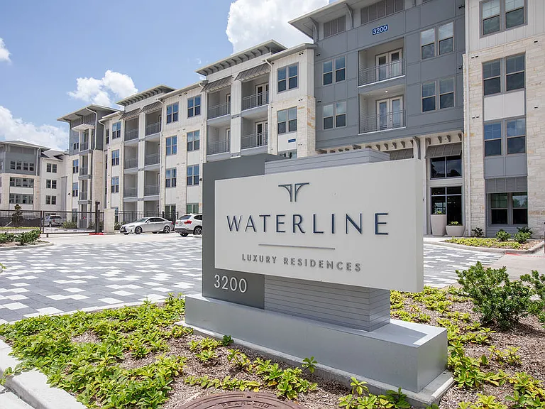 Waterline — Photo 63
