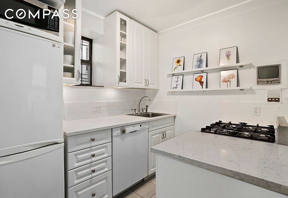 1st image of 546 E 11th St APT 2B