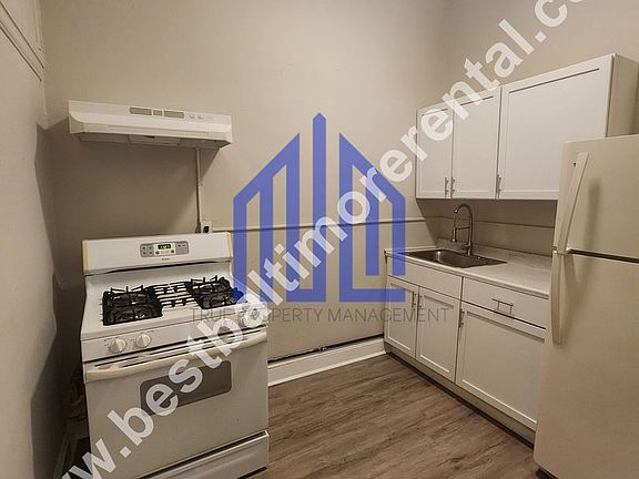4th image of 1413-15 W Baltimore St #1