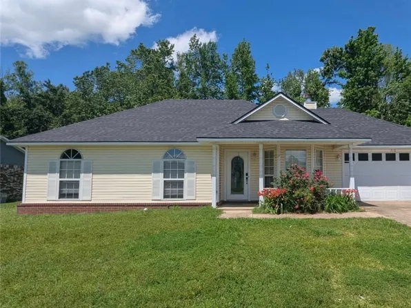 712 Sandstone Dr, Van Buren, AR 72956