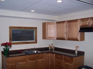 1 Cooke Pl, Athol, MA 01331