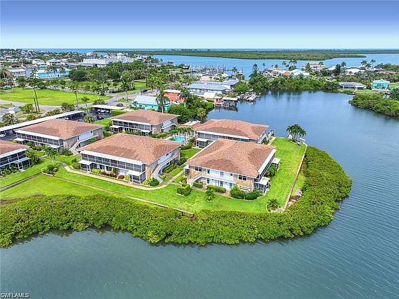 3rd image of 330 Kon Tiki DR #D6