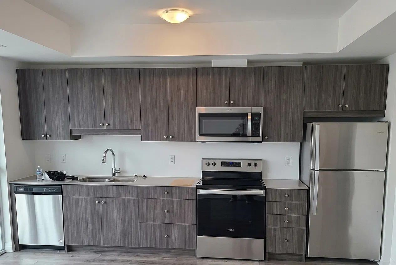 1 bed, 785 sqft, $1,700 — Photo 1