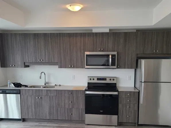 60 Charles St W, Kitchener, ON