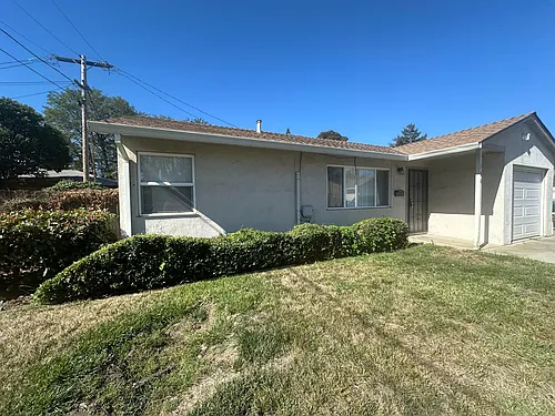 332-348 Bartlett Ave Photo 1