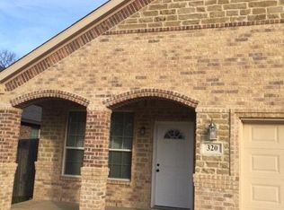 320 Compton Ave, Irving, TX 75061