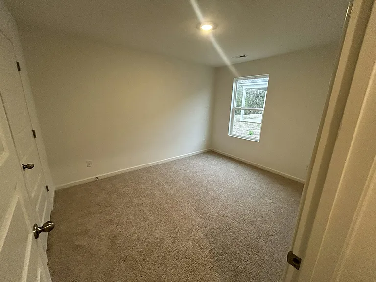 Bedroom 4-1