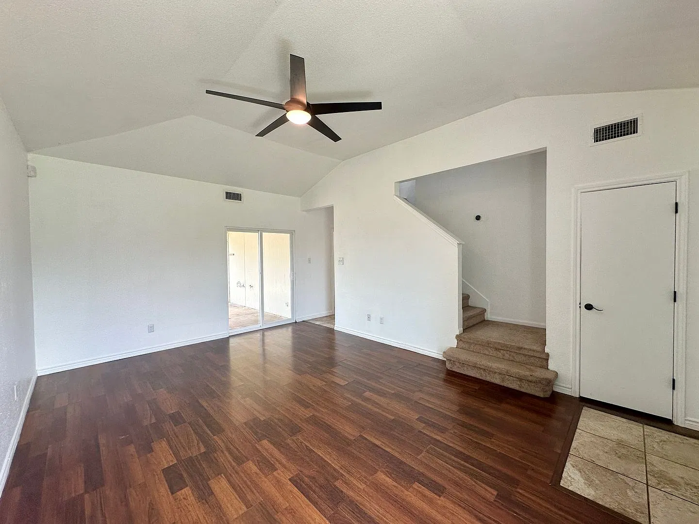 3105 Lantana — Photo 2