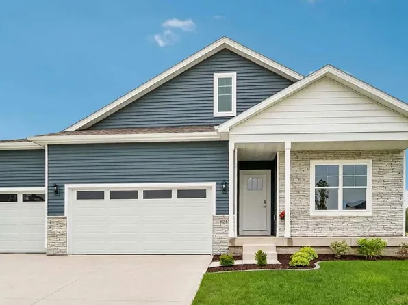 580 NW Concord Ln, Waukee, IA 50263
