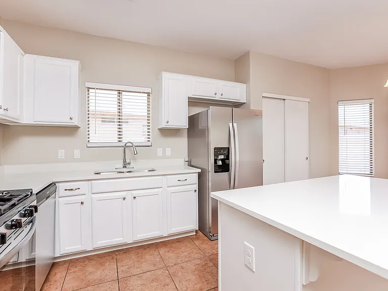 7769 S Delia Stone Ct — Photo 6