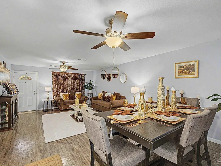 5706 Ventura Ln — Photo 7