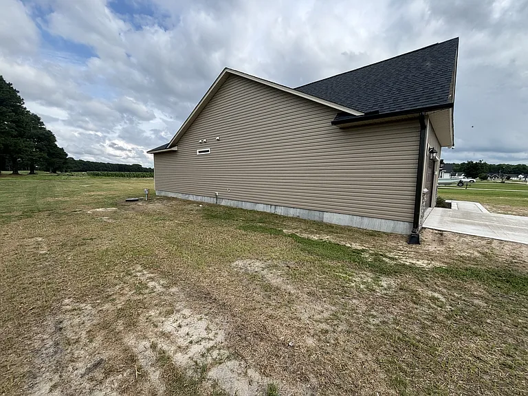 200 Budd Godwin Ln — Photo 19