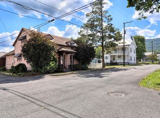 3 N Zeller St, Mc Clure, PA 17841