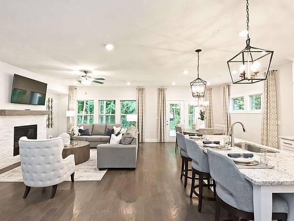 3rd image of 6325 Gladstone Ln Lot 145