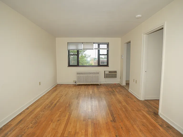 Highmont — Photo 136