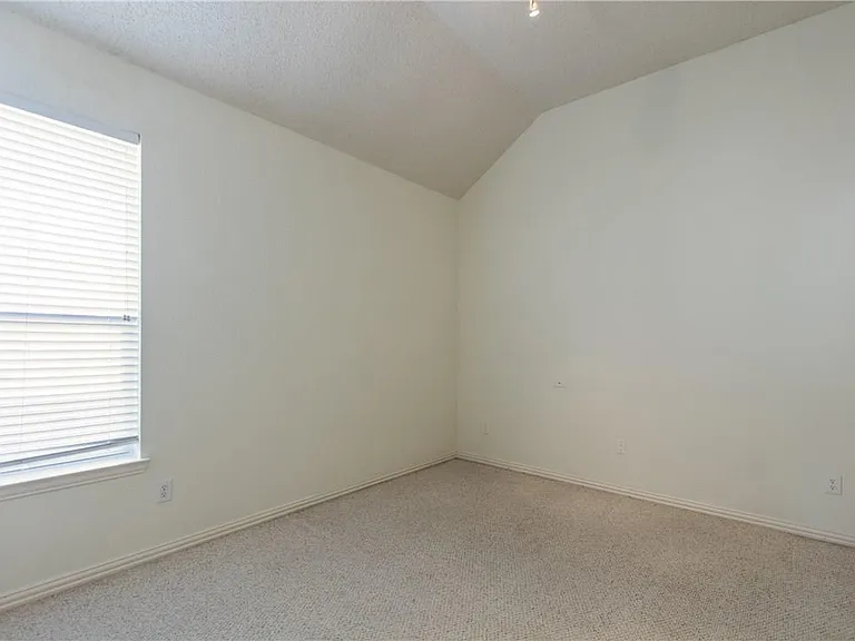8216 Spring Valley Ln — Photo 13