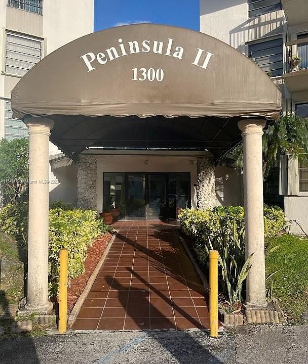 1st image of 1300 SW 122nd Ave APT 109-2